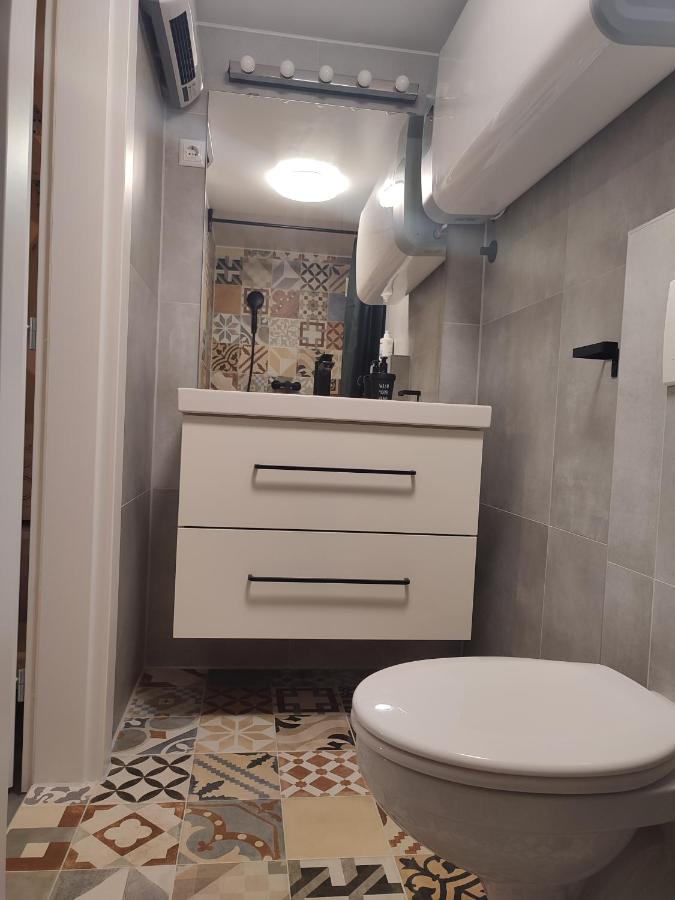 Apartman Dux 2 Karlovac Eksteriør billede